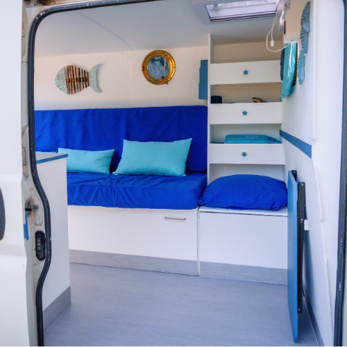 van intérieur L1H1 bleu et blanc