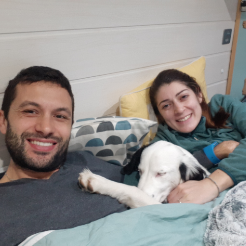 couple dans un van sans chauffage
